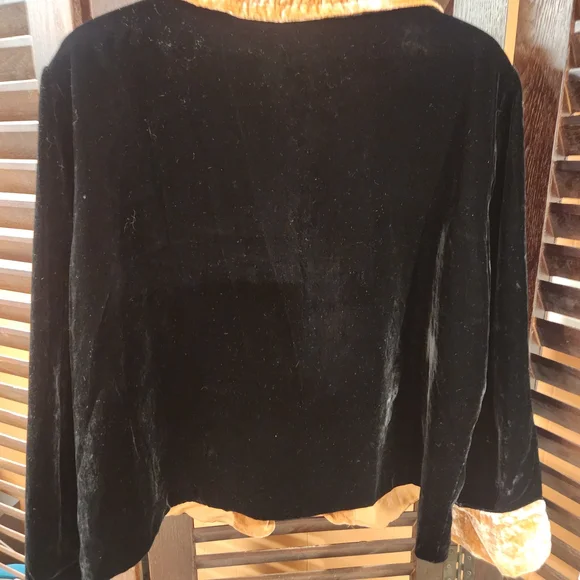 Soft Surroundings Black and Tan Blazer - Picture 5 of 5